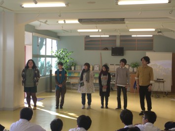 山本さんとアシスタントの皆さん